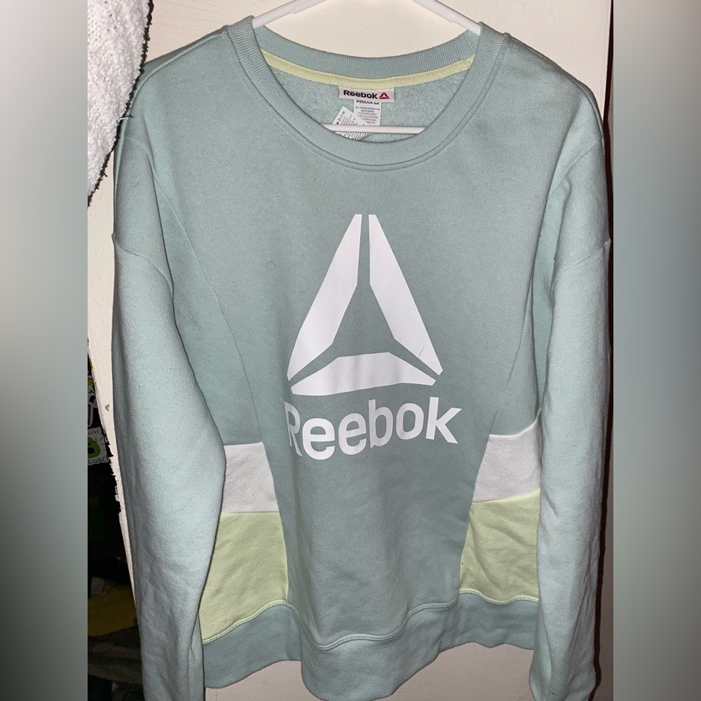 Reebok Sweatshirt